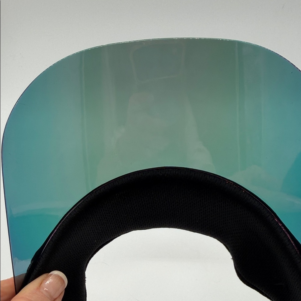 Athleta Black and Iridescent Reflective Visor - Picture 5 of 6